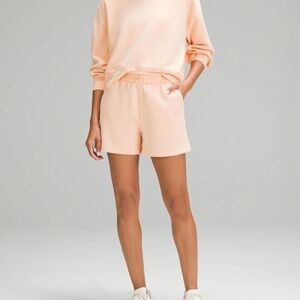 Lululemon Softstreme High-Rise Short 4"